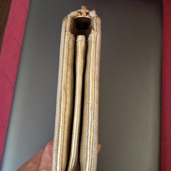 COACH POPPY CREAM GOLD SHIMMER LEATHER LONG WALLET - Picture 7 of 14